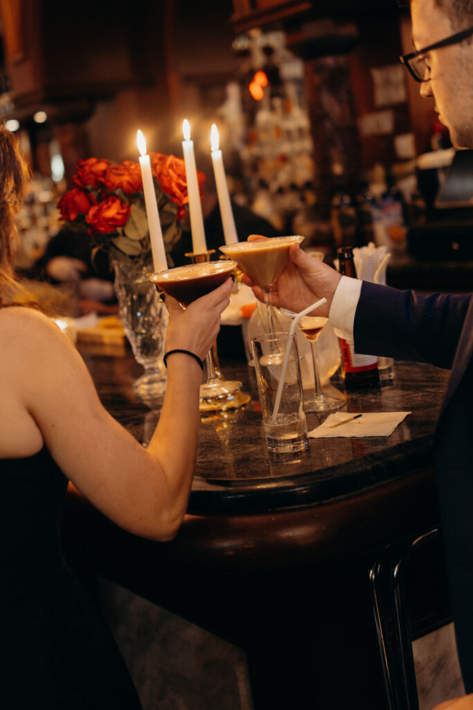 Wedding reception drinks photographed by brooklyn wedding photographer at nyack new york