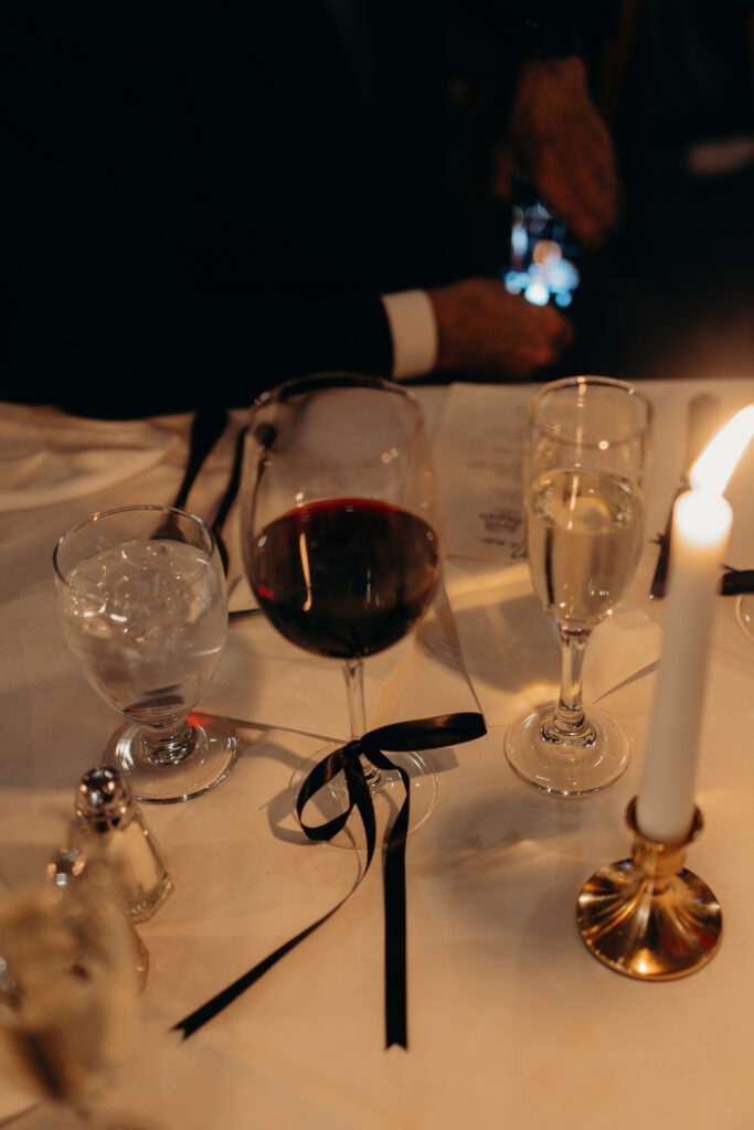 Wedding reception drinks photographed by brooklyn wedding photographer at nyack new york