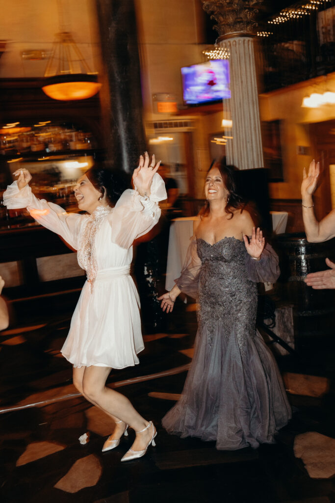 Wedding reception photographed by brooklyn wedding photographer at nyack new york