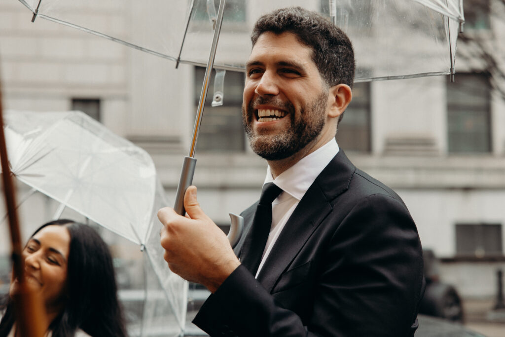 Couple photographed at nyc city hall by nyc elopement photographer
