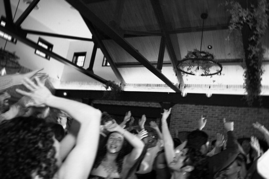 New jersey wedding photographer captures evening reception at Perona Farms NJ
