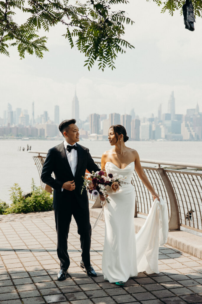 Couple portraits at Brooklyn Winery
