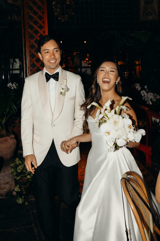 NYC wedding photographer captures evening reception at The River Café NYC