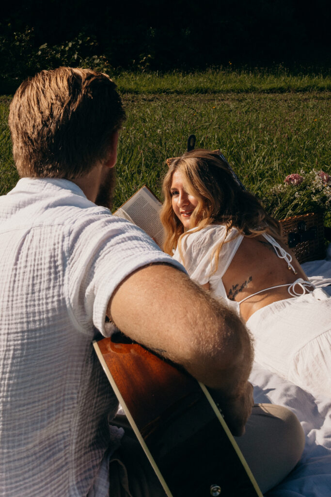 Central Jersey Park Engagement Photos by New Jersey Engagement Photographer