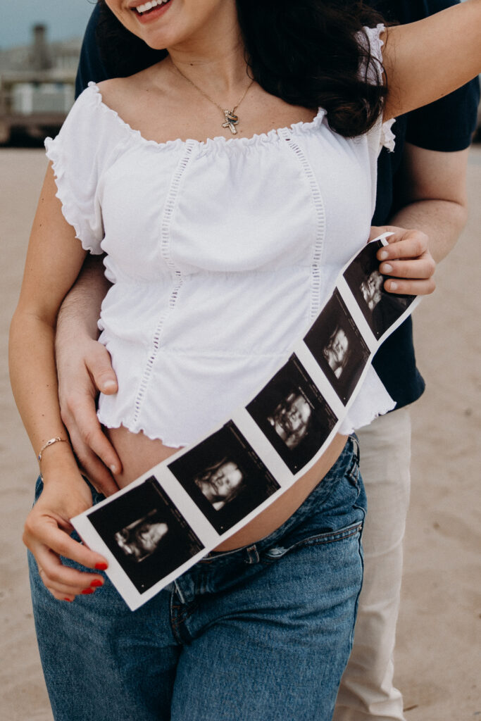 Maternity Photos at Spring Lake by New Jersey Photographer