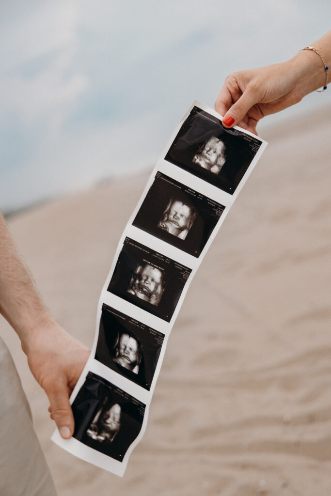Maternity Photos at Spring Lake by New Jersey Photographer