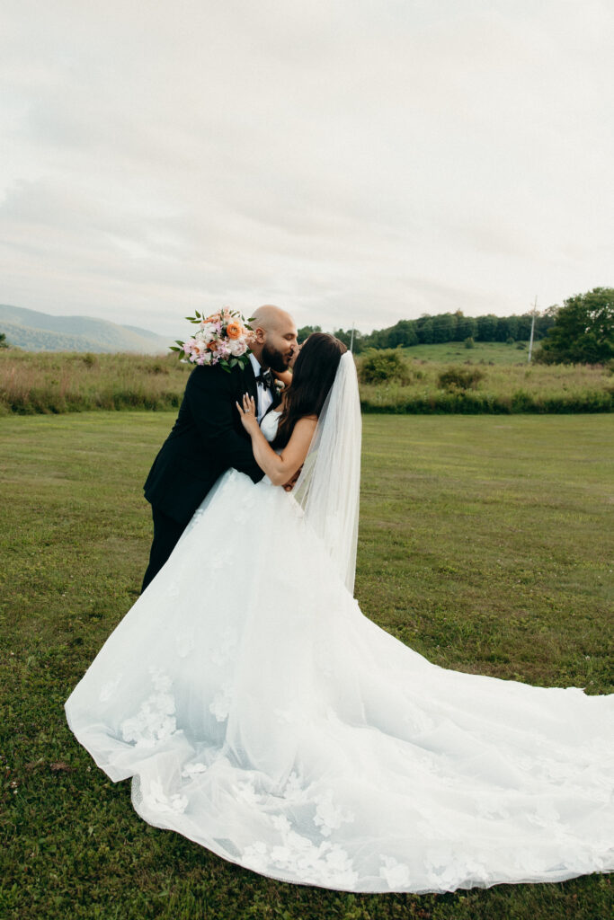 Couple portraits at Stonewall Estate wedding