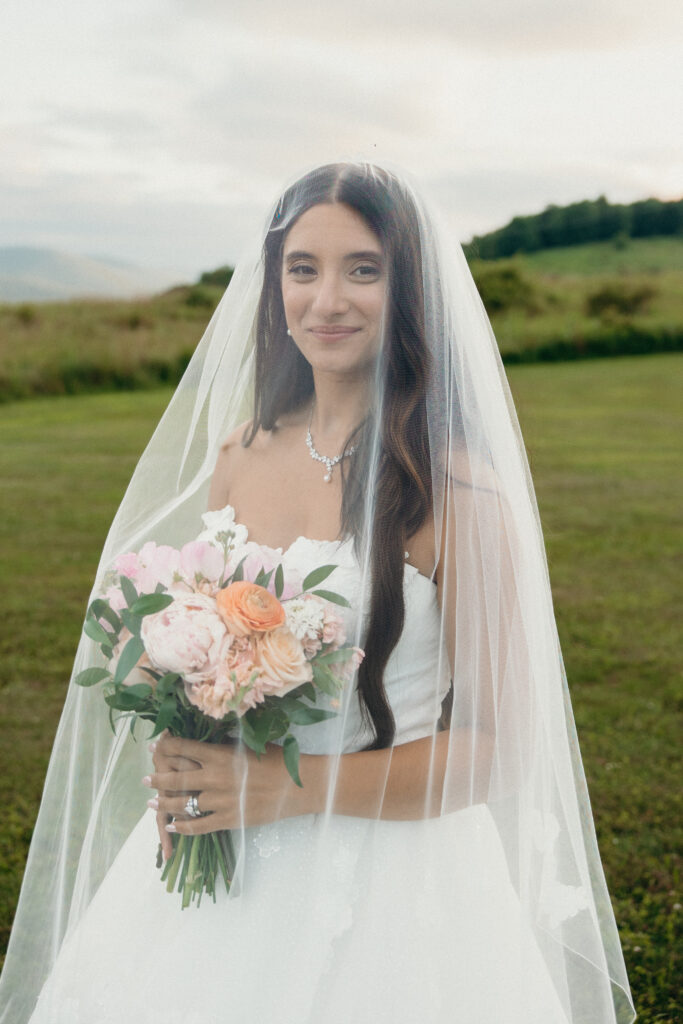 Bridal portraits at Stonewall Estate