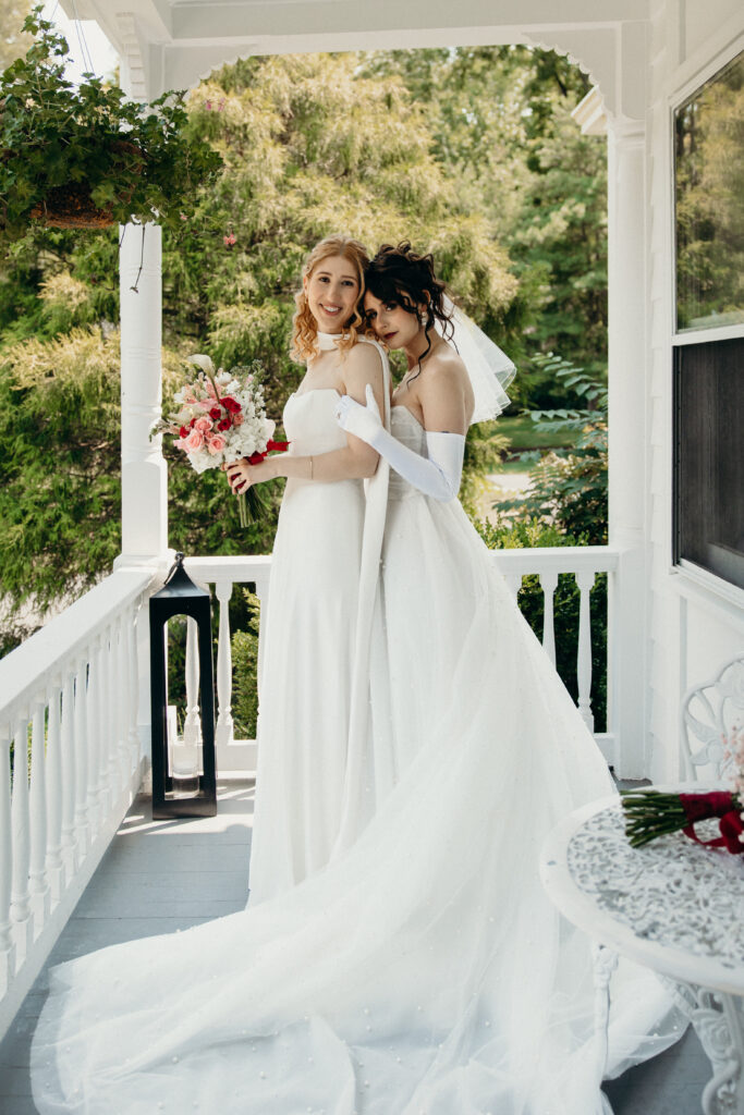 Couple portraits at Mountainville Manor