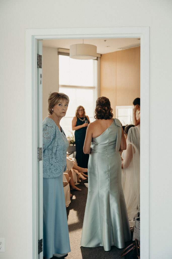 Bride getting ready with loved ones at a Maritime Parc wedding