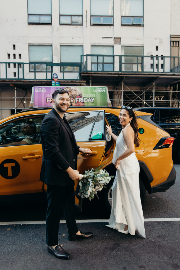 Nyc city hall elopement photoshoot by Brooklyn elopement photographer