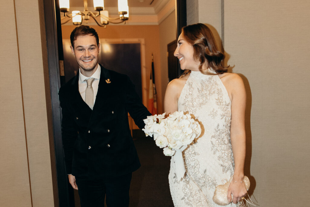 Nyc city hall elopement photoshoot by Brooklyn elopement photographer