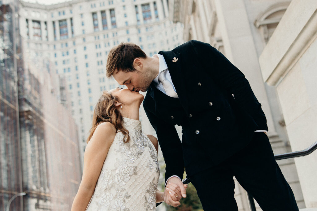 Nyc city hall elopement photoshoot by Brooklyn elopement photographer