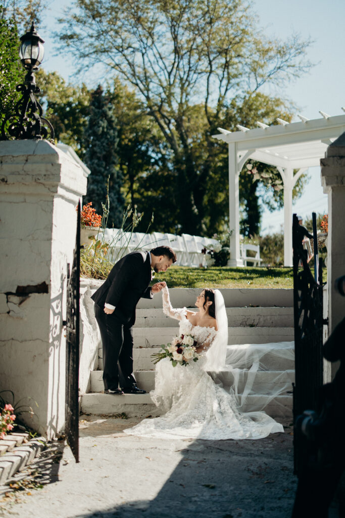 Couple portraits at Sea Cliff Manor wedding by New York wedding photographer