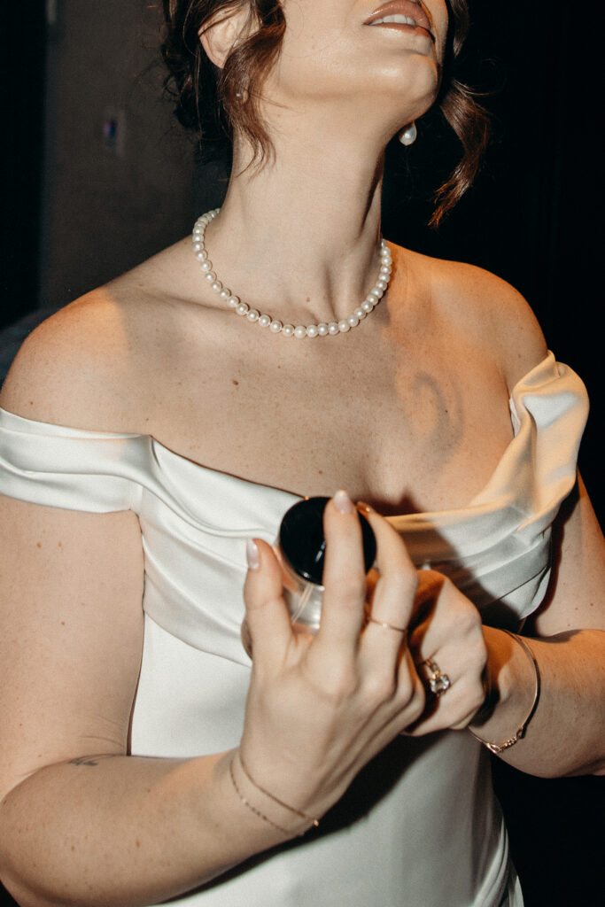 Bride getting ready at Moxy Brooklyn Williamsburg
