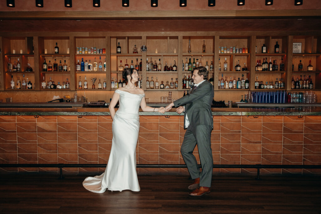 Elopement photoshoot by a Brooklyn elopement photographer at LilliStar