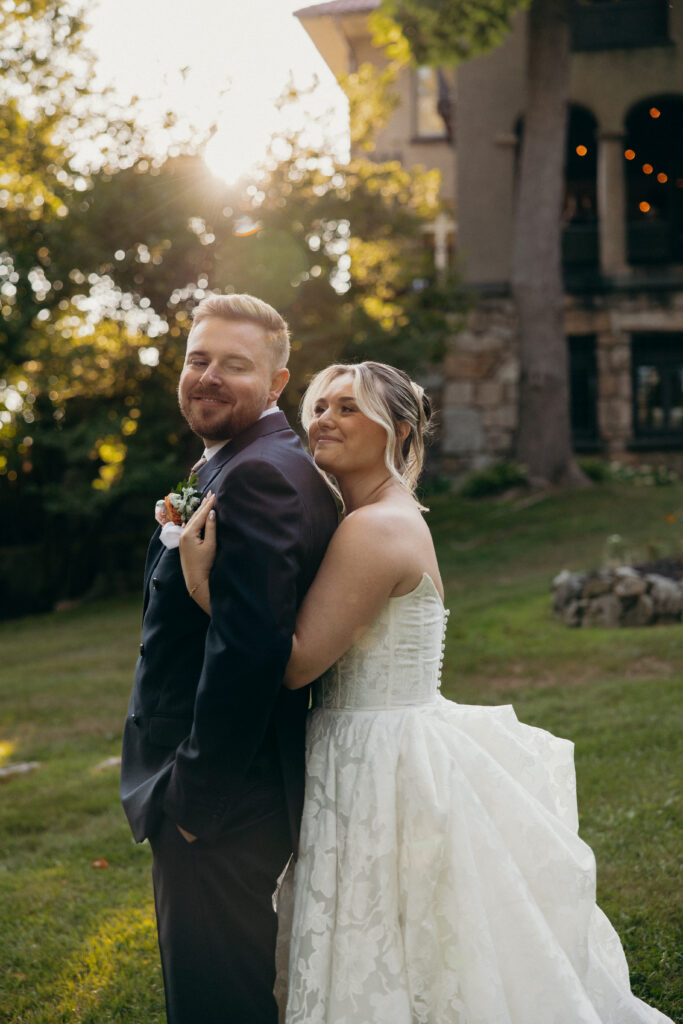 Wedding couple portraits at Arrow Park New York by a New York wedding photographer