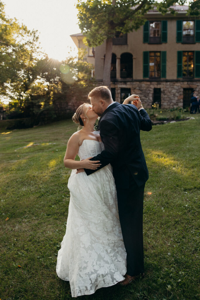 Wedding couple portraits at Arrow Park New York by a New York wedding photographer