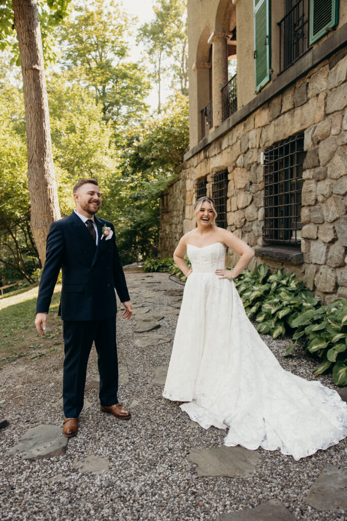 Wedding couple portraits at Arrow Park New York by a New York wedding photographer