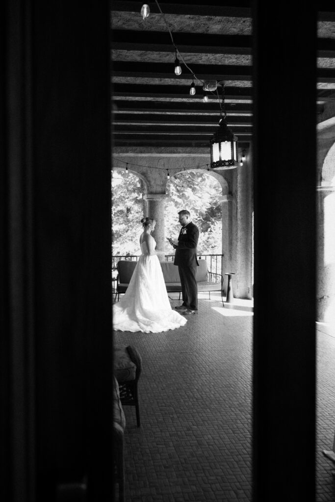 First look and private vows at Arrow Park New York