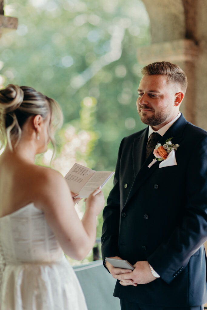 First look and private vows at Arrow Park New York
