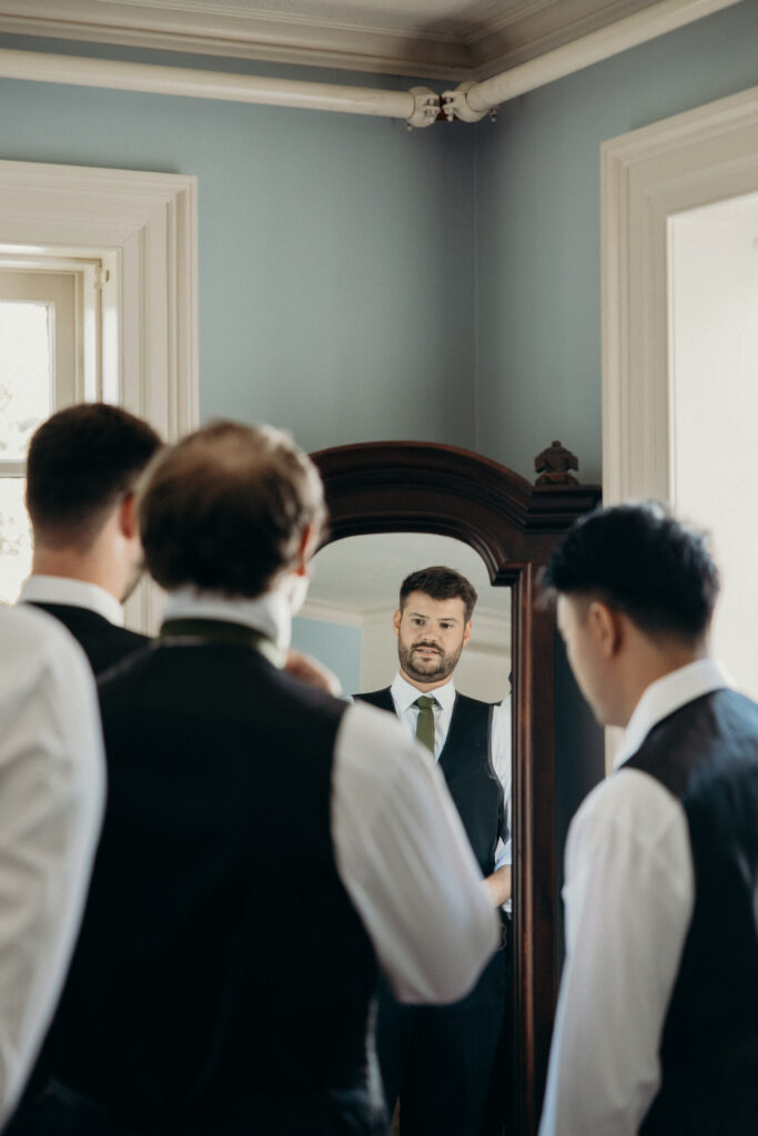 Groomsmen getting ready at The Willows in New York