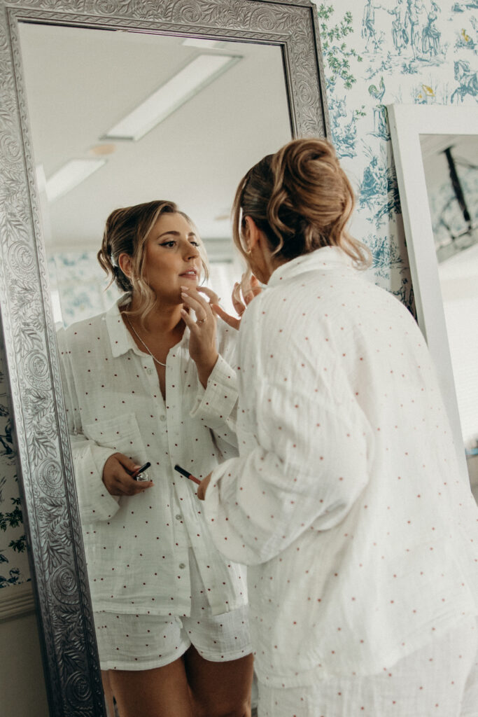 Bride getting ready at Tarrytown House Estate in New York