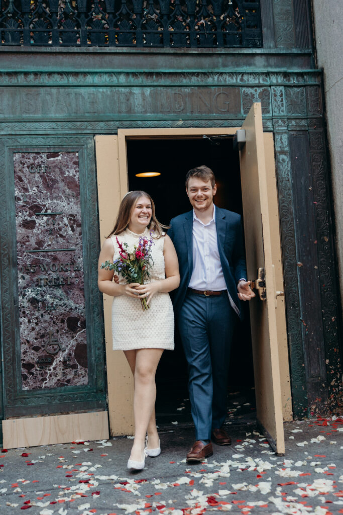Nyc city hall elopement photoshoot by Brooklyn elopement photographer