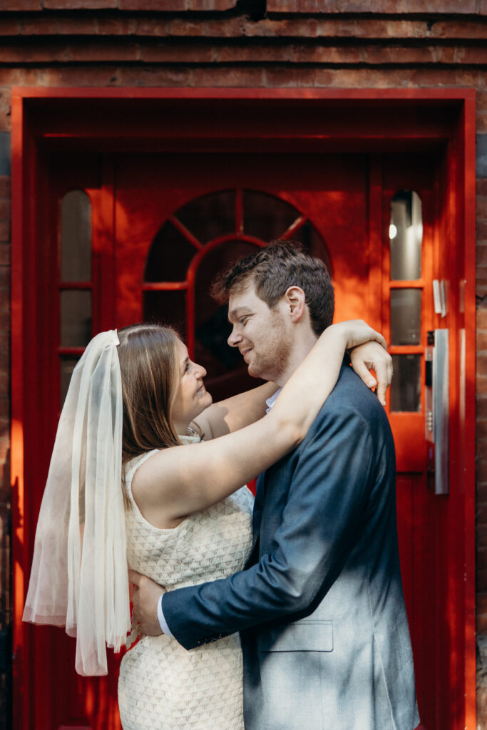 NYC photoshoot by a Brooklyn elopement photographer
