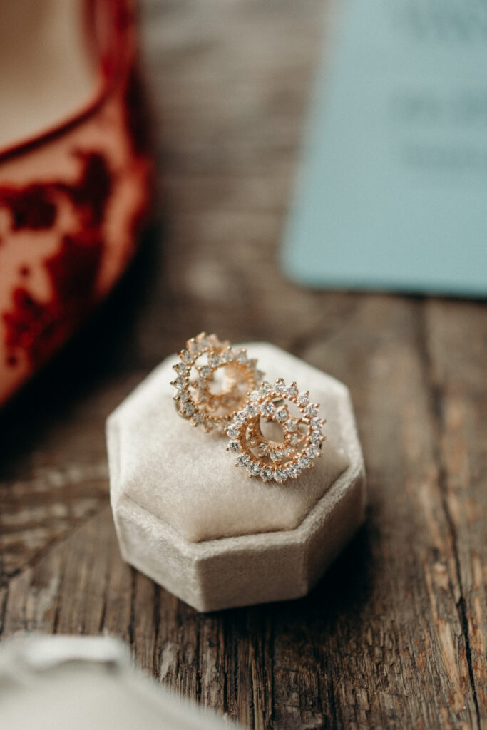 Bridal accessories at Arlo Williamsburg