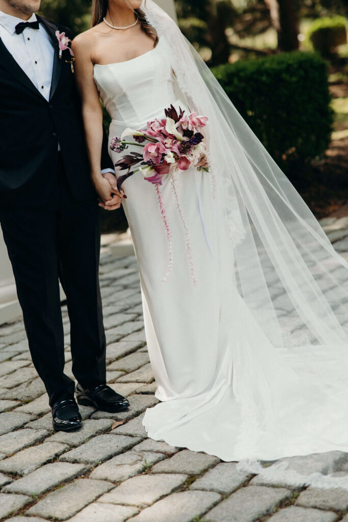 Wedding couple portraits at The Ashford Estate by a New Jersey wedding photographer