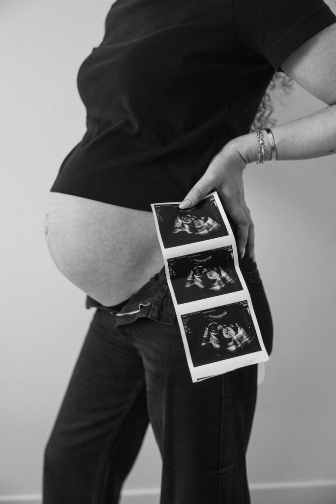 Maternity Photos at 440 Kent Ave by a Brooklyn Photographer