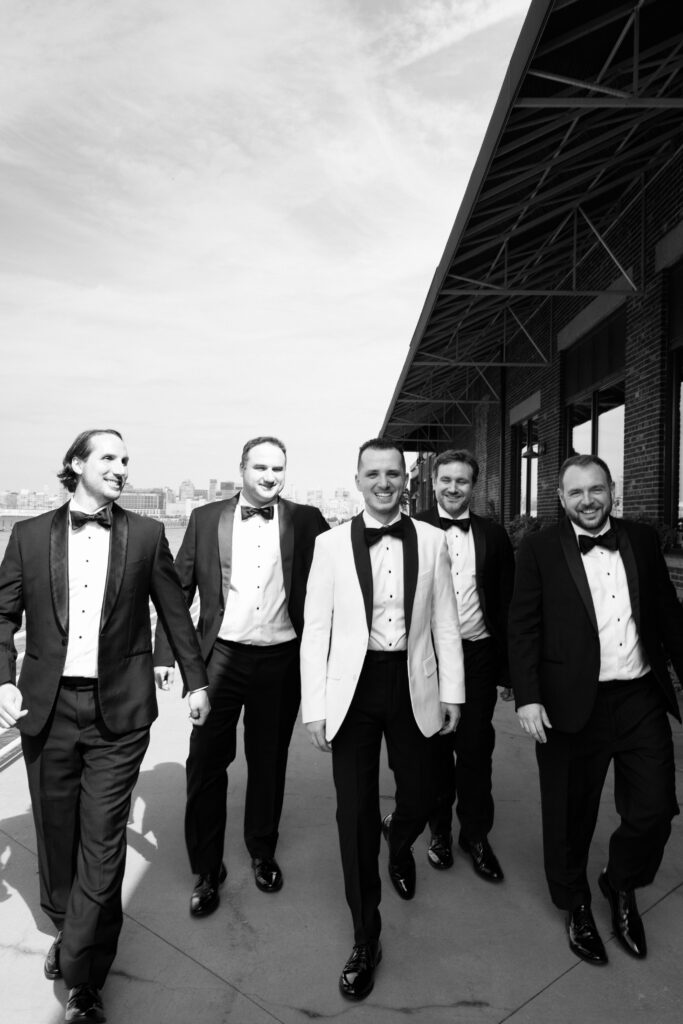 Wedding party at Battello